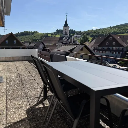 Apartment Penthouse Mit Grossem Balkon Und Traumaussicht